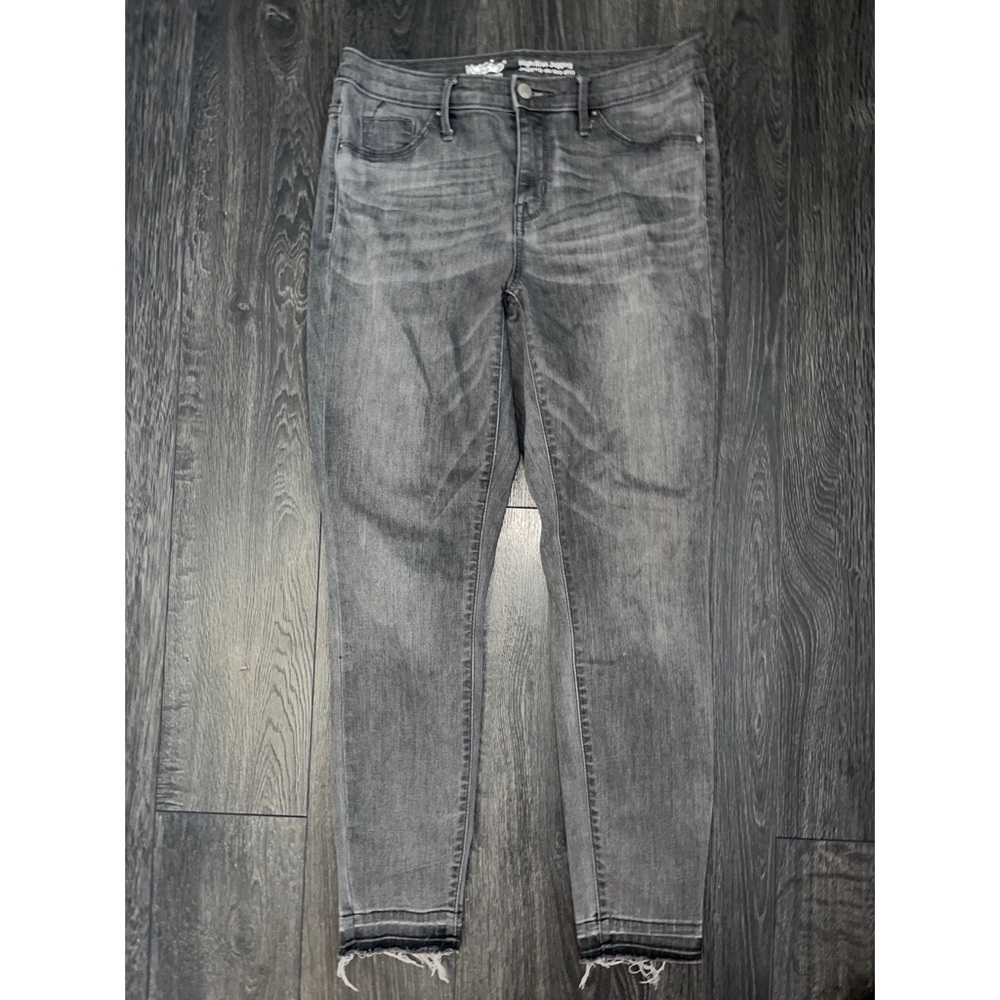 Light gray skinny jegging from target